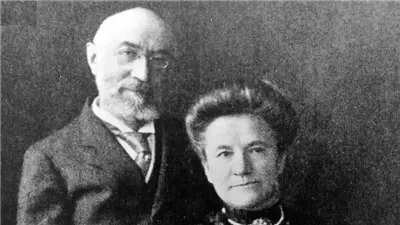 قصتهما ظهرت في فيلم Titanic.. زوجة مفقود بـ غواصة تيتان حفيدة راكبين بسفينة تيتانيك