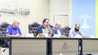 نقابة المهندسين بالإسكندرية تنظم 4 ندوات لشرح مناسك الحج وتودع حجاج القرعة