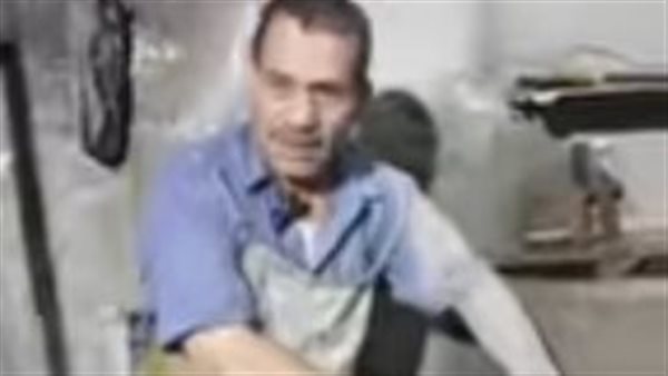 أقدم ورشة لسن السكين