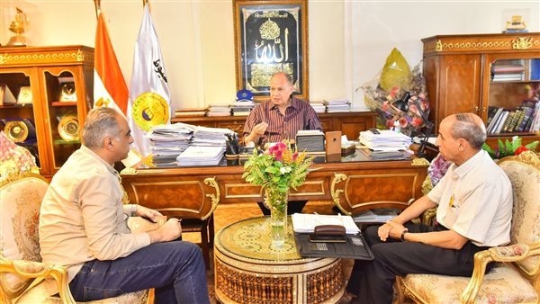 محافظ أسيوط