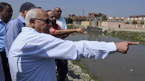 محافظ بورسعيد ووزير