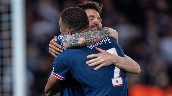 ميسي ومبابي 