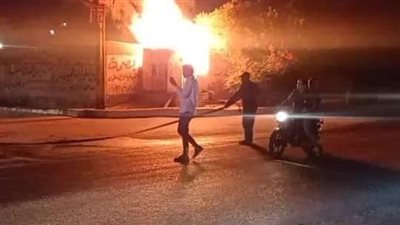 السيطرة على حريق نشب في محول كهرباء بقنا | فيديو