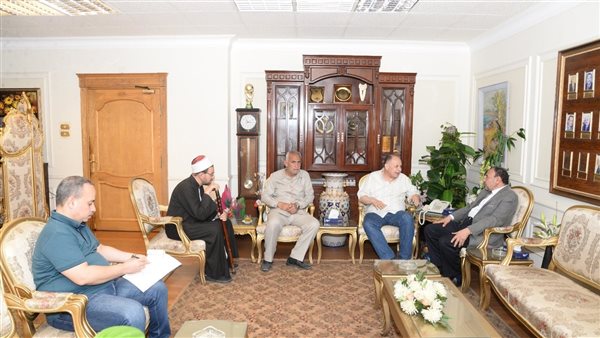 محافظ أسيوط