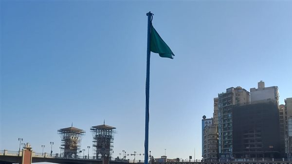 رفع الرايات الخضراء