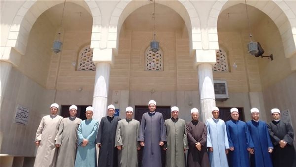 انطلاق قافلتين من