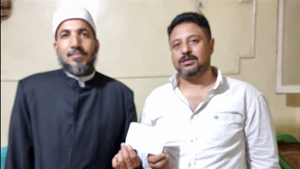 جورج أثناء التبرع