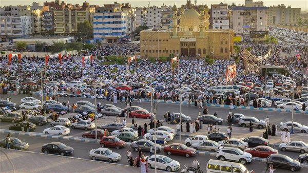صلاة العيد في السويس
