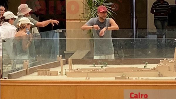 جوارديولا يزور معالم