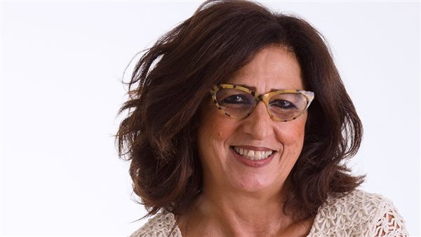 المنتجة والمخرجة