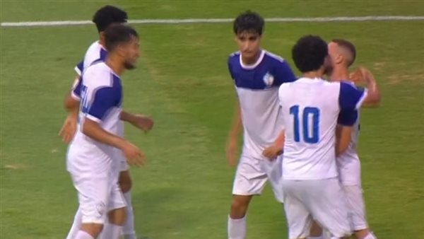 احتفال لاعبو فريق