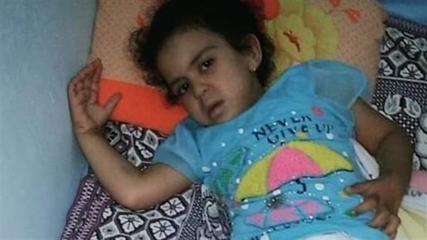 الطفلة نادين 