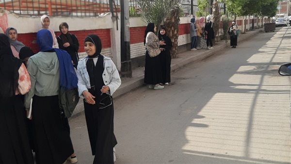 طلاب الثانوية العامة