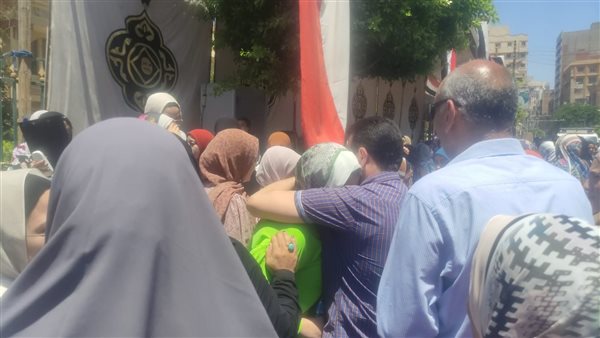 انهيار طلاب الثانوية