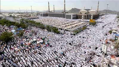 موعد أذان المغرب في اليوم الثامن من ذي الحجة 1444.. مواقيت الصلاة بمصر