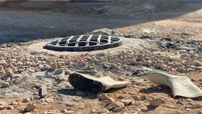 تفاصيل مصرع عامل واصابة 4 آخرين داخل بالوعة صرف ببورفؤاد | صور