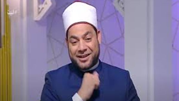 الدكتور مصطفى عبد