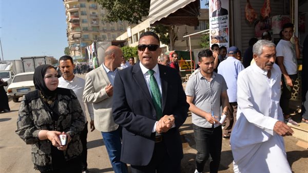 جولة المحافظ