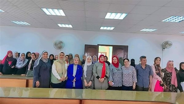 ندوات توعوية حول