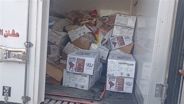 ضبط دواجن فاسدة بأسيوط