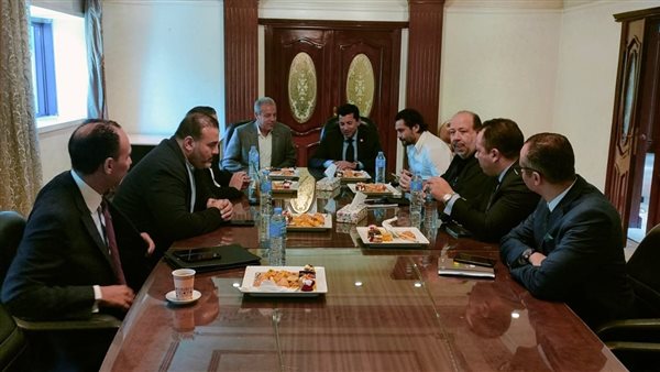 وزير الشباب والرياضة