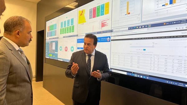  الدكتور خالد عبد