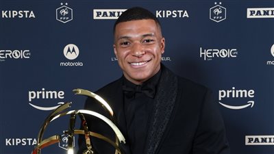 كيليان مبابي يتفق مع ريال مدريد على الانضمام إلى صفوفه في 2024