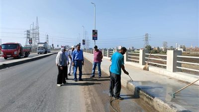 محافظ الدقهلية يوجه بشن حملات نظافة بالمنطقة المركزية استعدادًا لعيد الأضحى 