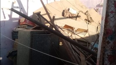 إصابة سيدة إثر انهيار منزل بأسوان