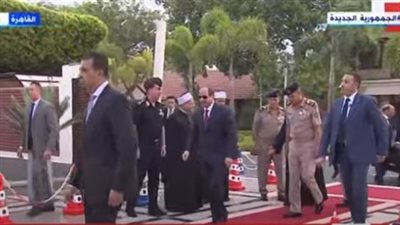 بعد قليل.. الرئيس عبد الفتاح السيسي يؤدي صلاة عيد الأضحى من مسجد القوات الجوية 