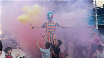 ألعاب نارية وفرق استعراضية في شوارع الدقهلية احتفالًا بعيد الأضحى المبارك