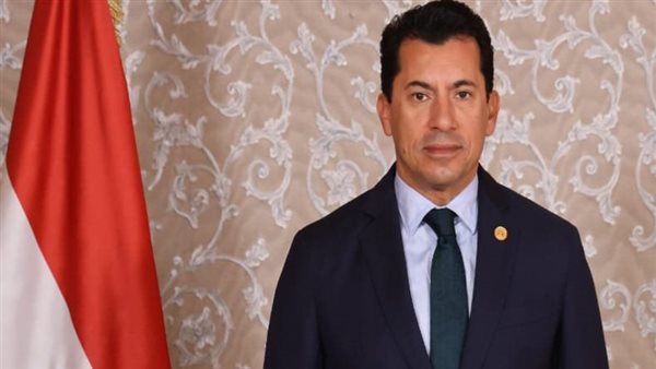 وزير الشباب والرياضة