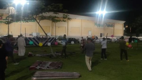 تجهيز الساحات بمراكز