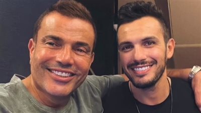 الموزع أحمد إبراهيم عن ظهوره مع عمرو دياب في أحدث إعلاناته: أهم جائزة في مشواري