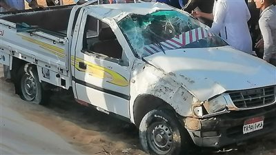 مصرع شخص وإصابة 16 آخرين في حادث انقلاب سيارة ربع نقل بالإسماعيلية 