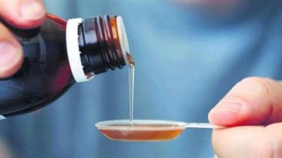 الشرطة الهندية تعتقل مالك شركة أدوية بعد وفاة 17 صغيرا بسبب شراب سعال سام