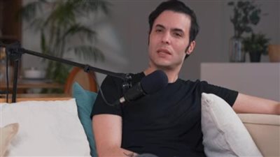 أمير عيد: جملة المصريين بيحبوا الهلس بتقلل مننا.. والفنان لازم يحترم مهنته