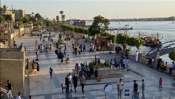 إقبال كبير على كورنيش