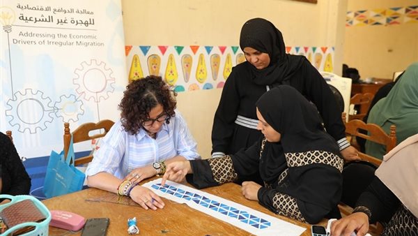 جانب من حملات القومي