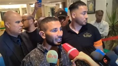 أحمد سعد: أعتذر للسيدات التونسيات ما عدا منظمة الحفل بسبب تطاولها