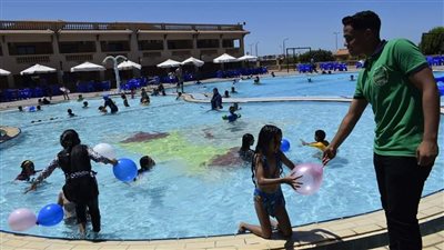 محافظ بورسعيد يشيد بجهود الأجهزة التنفيذية والأمنية خلال عيد الأضحى المبارك