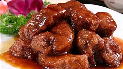 طريقة عمل كباب حلة بالصوص.. ما هو سر نواة البلح أثناء الطهي؟