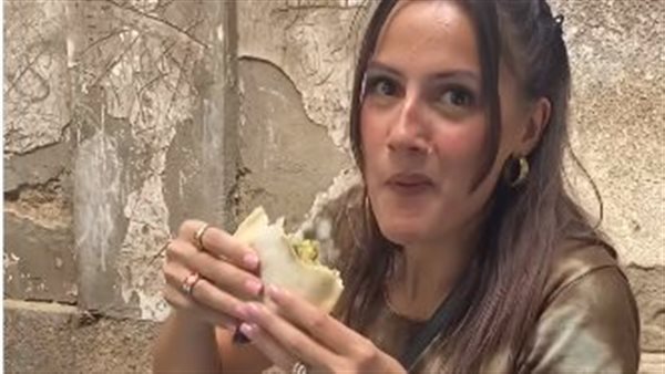 إليسيا يانكون