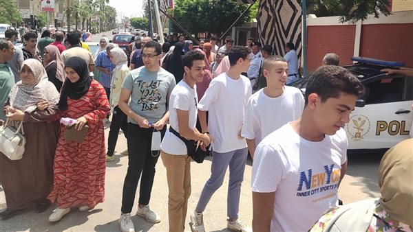 إحدى لجان الامتحانات