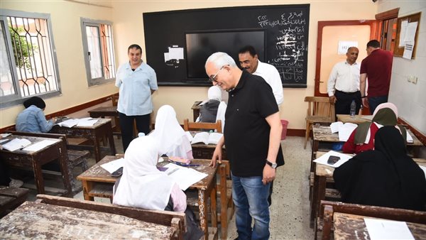 طلاب الثانوية العامة