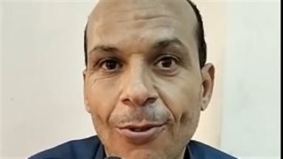 قصة كفاح معلم ثانوي صناعي ومنشد ديني بدمياط: بدأت الإنشاد وأنا عندي 12 سنة | بث مباشر 