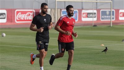 مصدر بـ الأهلي يكشف موقف عمرو السولية من خوض مباراة ميدياما