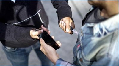 تجديد حبس عصابة خطف الهواتف المحمولة من المواطنين في القاهرة 