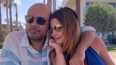 بعد تصدرها التريند.. كارول سماحة في حالة رومانسية مع زوجها وليد مصطفى على أغنية نسخة مني | فيديو