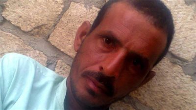 تشييع جثمان عامل لقي مصرعه دهسا تحت عجلات قطار في قنا 